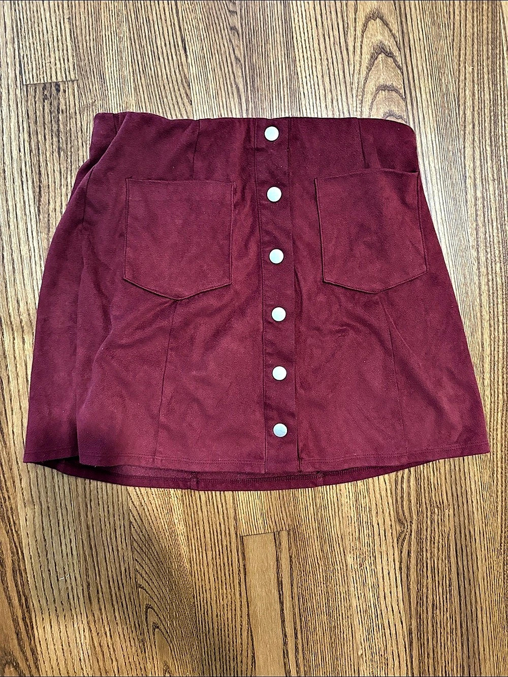 Forever 21 Button-Front Mini Skirt in Burgundy Size Medium